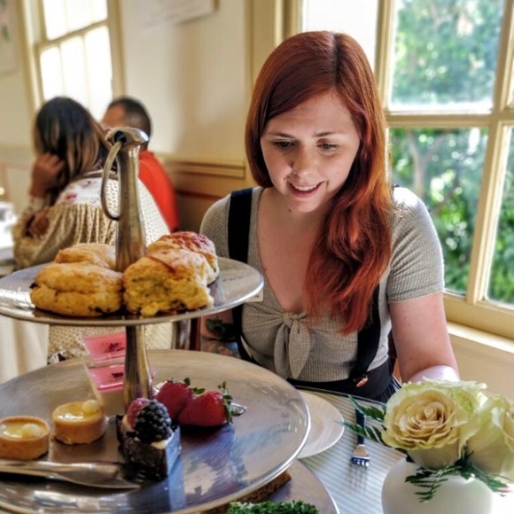 Meet your Posher, Melinda - Picture 5 of 5